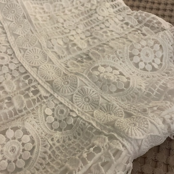 Lace sweetheart dress - Picture 3 of 5